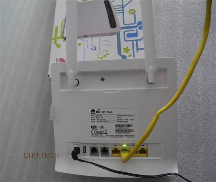 Original HUAWEI B593 B593s-22 4G LTE 150Mbps CPE Router + 4G antenna