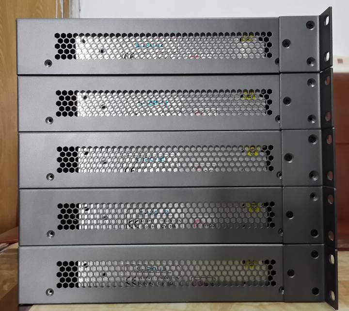 Intel D525 1U Rack Ears Network Server with 1000m Gigabyte LAN support ROS PFSense Panabit Wayos 2G RAM 16G SSD